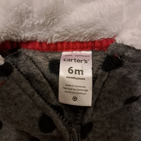 Warm Carter's 6 month 100% polyester polka dot Grey and black onsie - Picture 2 of 3